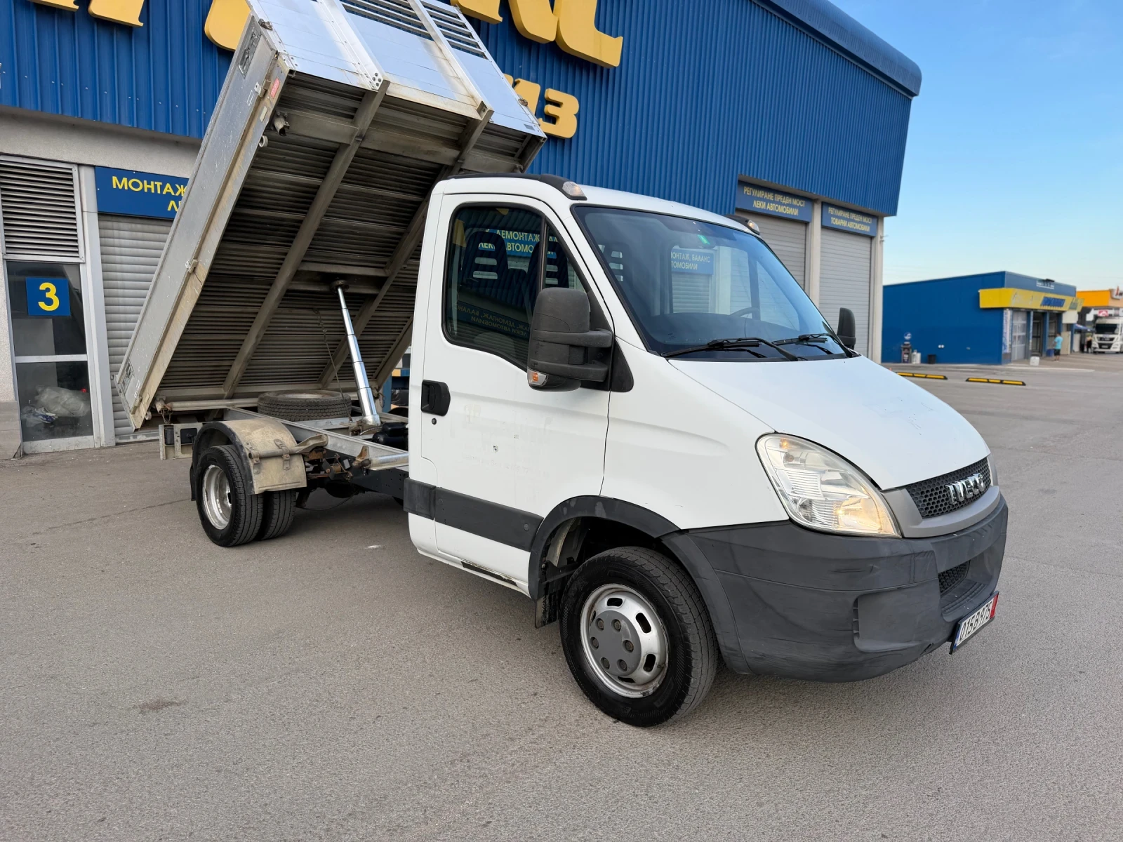 Iveco Daily 35C15 ШВЕЙЦАРИЯ, снимка 5 - Бусове и автобуси - 54874613