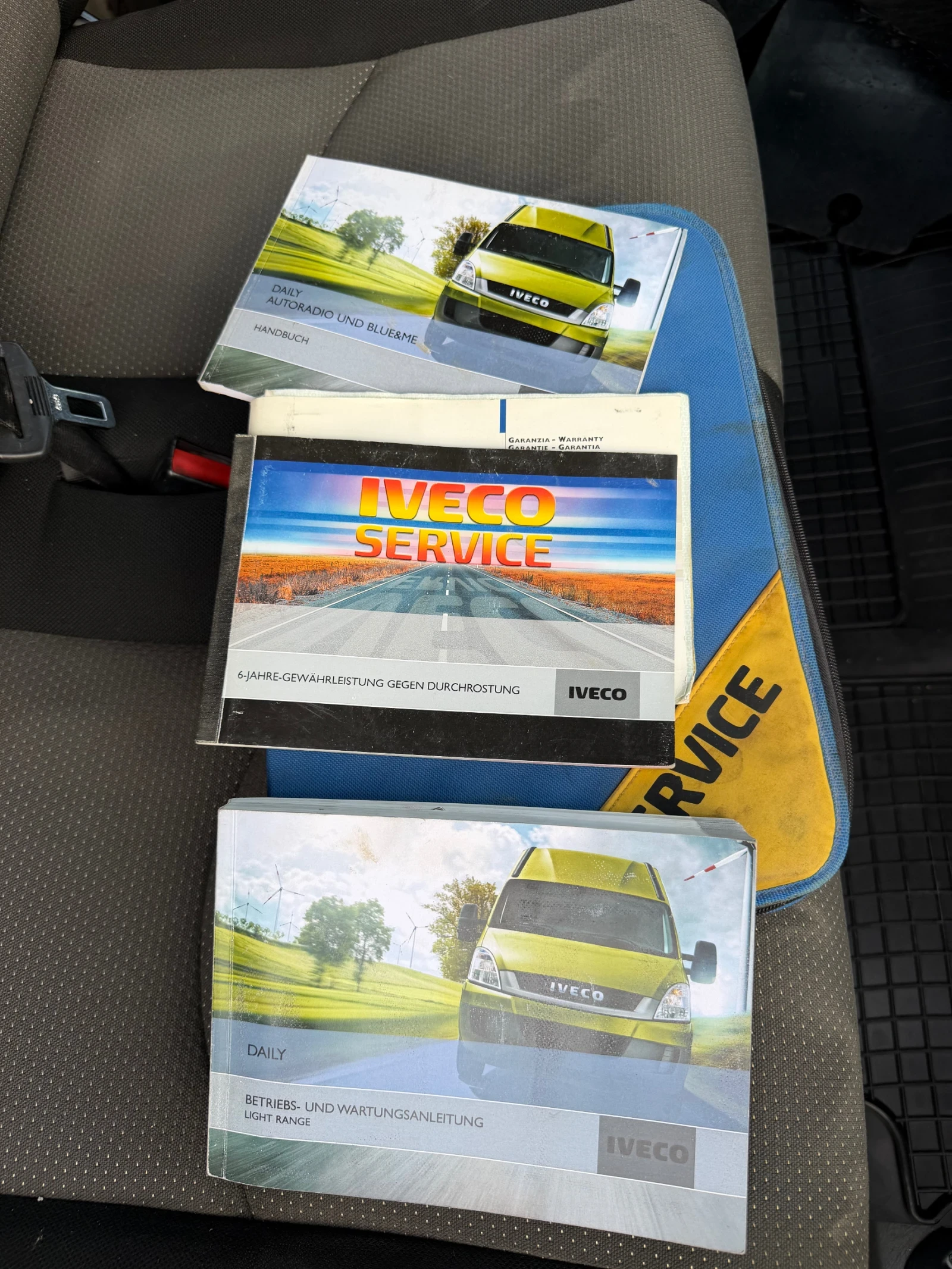Iveco Daily 35C15 ШВЕЙЦАРИЯ, снимка 17 - Бусове и автобуси - 54874613