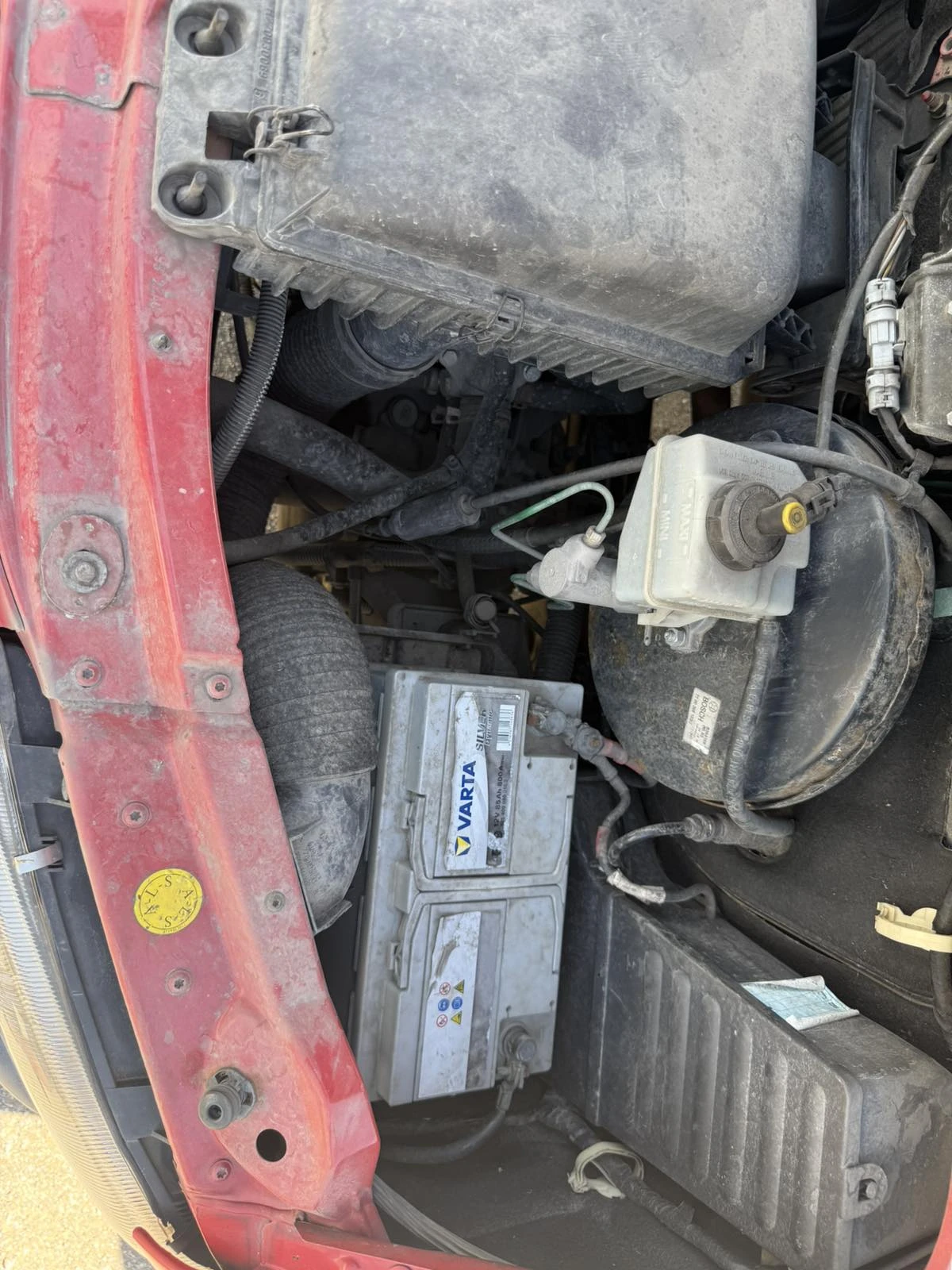 Renault Master 2.5 D, снимка 12 - Бусове и автобуси - 54944925