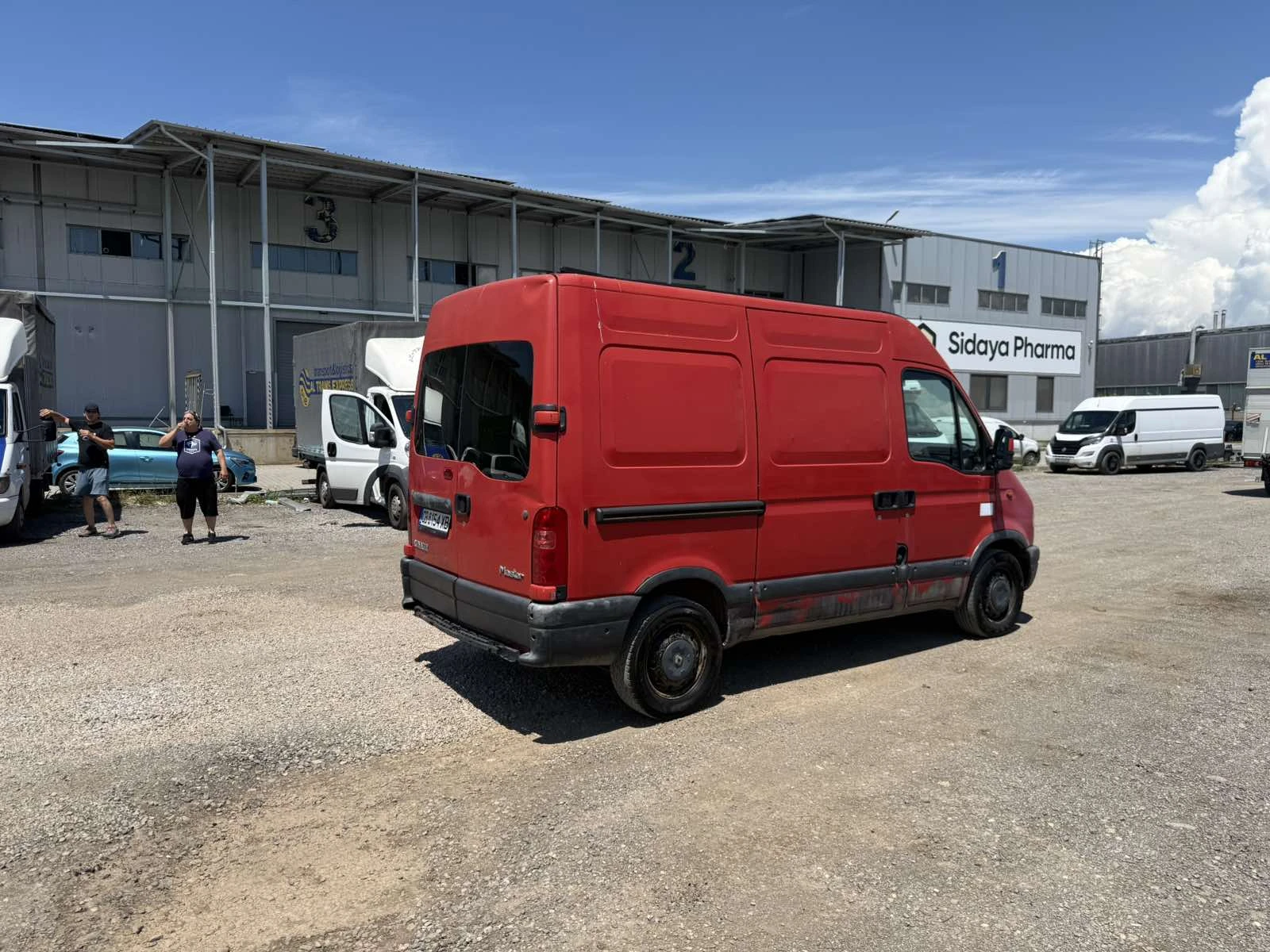 Renault Master 2.5 D, снимка 3 - Бусове и автобуси - 54944925