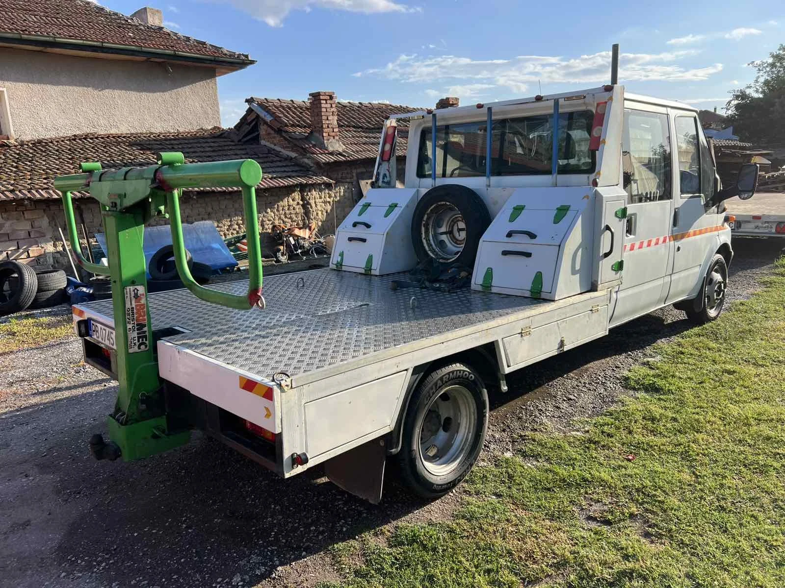 Ford Transit 2.4, снимка 10 - Бусове и автобуси - 55011406