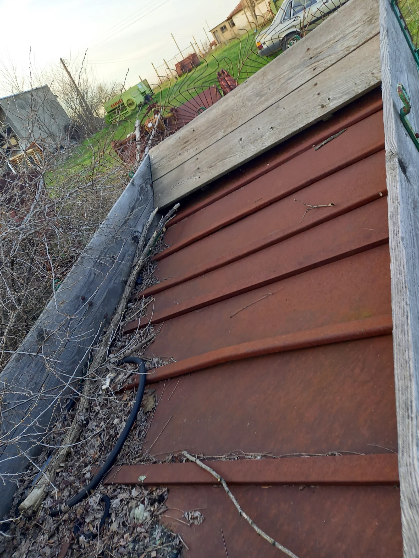 Специализирани машини Машини за лозя/овошки Тороразхвърлящо ремарке, снимка 4 - Селскостопанска техника - 53817460