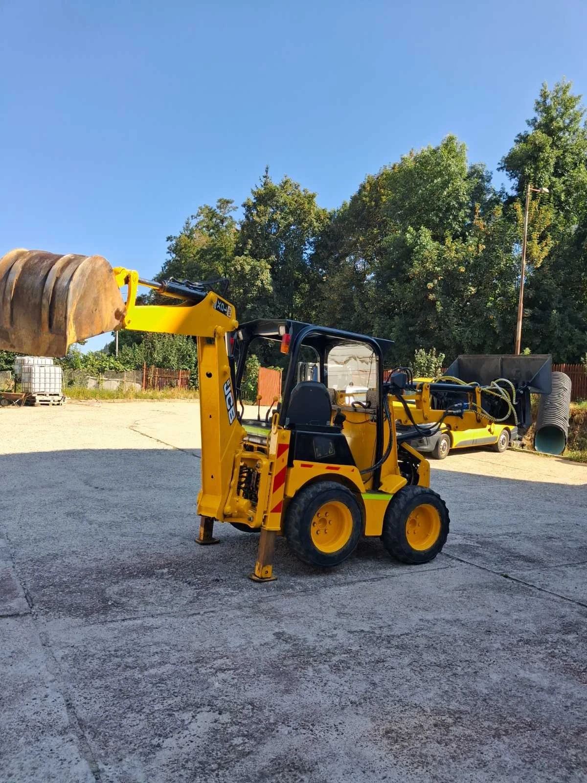Багер JCB 1cx, снимка 2 - Индустриална техника - 56103636