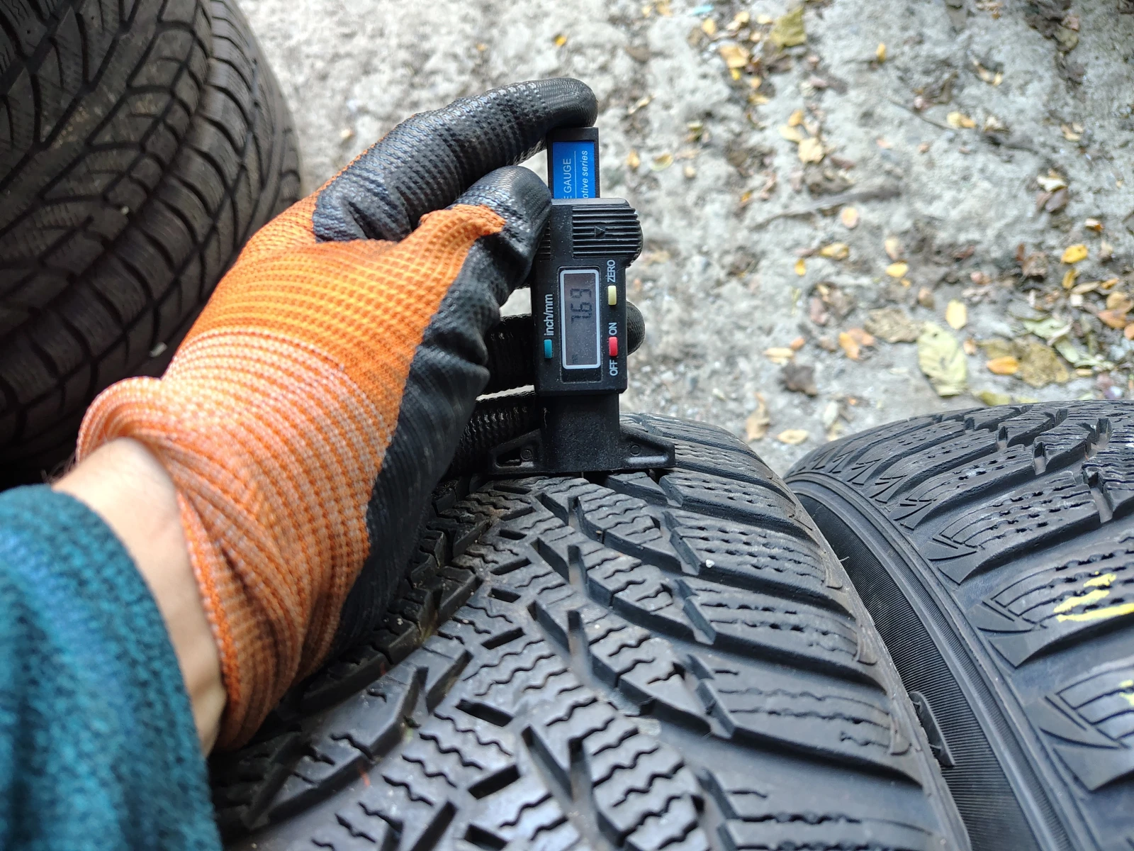 ���� 215/60R17 | Mobile.bg � ����������� 3