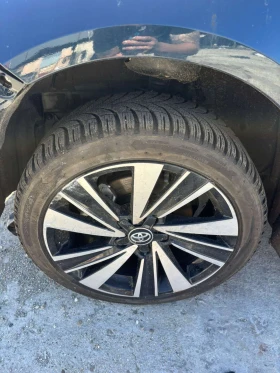 Toyota Corolla 1.8 Hybrid, снимка 10