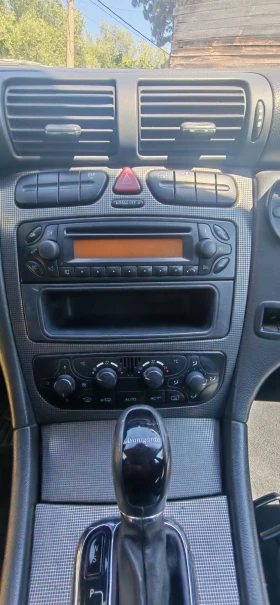 Mercedes-Benz C 220, снимка 13