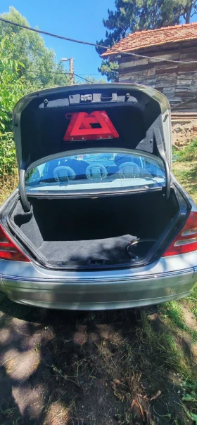 Mercedes-Benz C 220, снимка 5