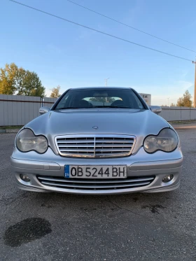 Mercedes-Benz C 220, снимка 6