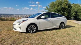 Обява за продажба на Toyota Prius 1.8  140кс ~28 500 лв. - изображение 1