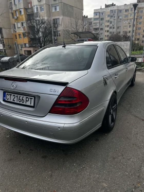 Mercedes-Benz E 320, снимка 5 — Bazar.bg Mercedes-Benz E 320, снимка 5
