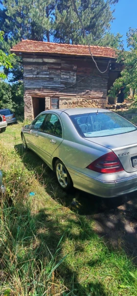 Mercedes-Benz C 220 - 2000 € - 34349482 4