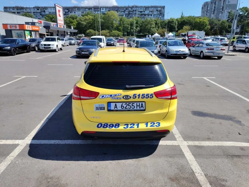 Kia Ceed, снимка 8 - Автомобили и джипове - 46921418