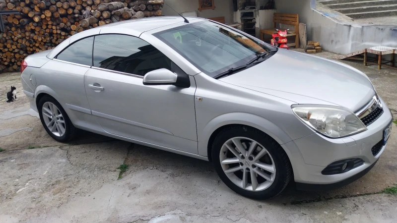 Opel Astra, снимка 3 - Автомобили и джипове - 47339789