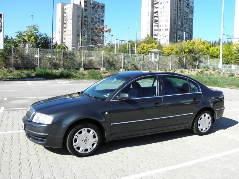 Skoda Superb Elegance, снимка 2 - Автомобили и джипове - 48211649