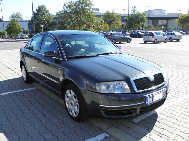 Skoda Superb Elegance, снимка 4 - Автомобили и джипове - 48211649