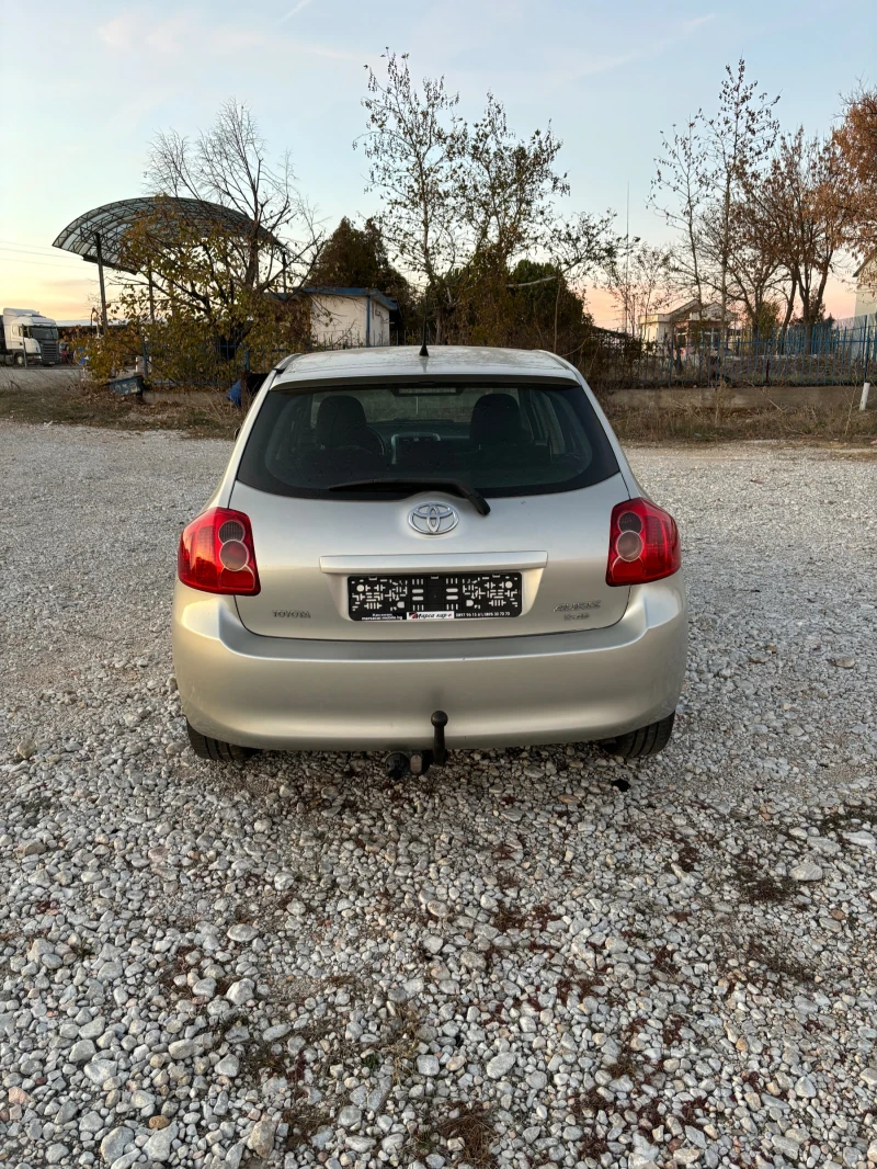 Toyota Auris D4D, снимка 4 - Автомобили и джипове - 48015098