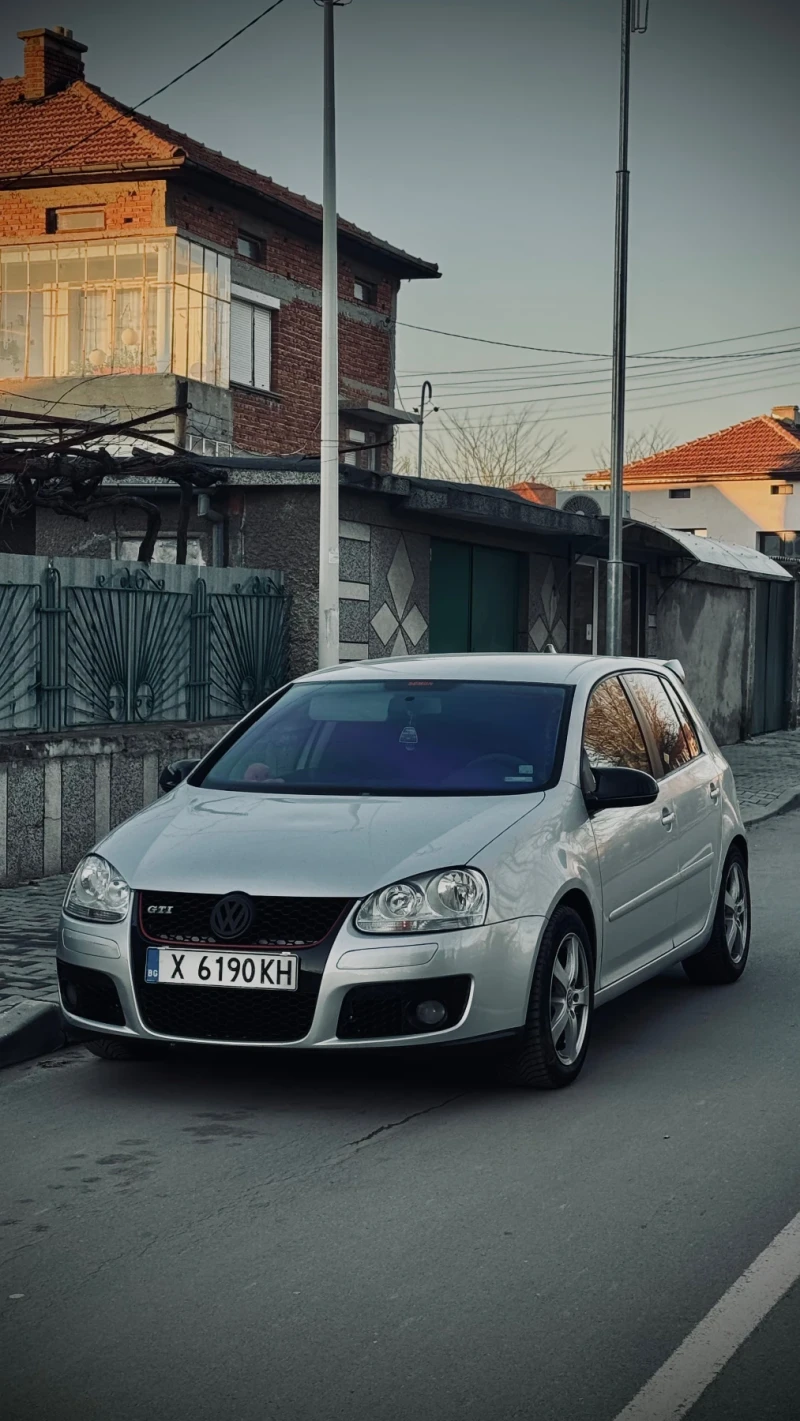 VW Golf, снимка 2 - Автомобили и джипове - 48258918