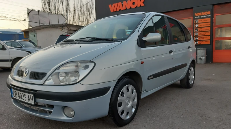 Renault Scenic 1.9-102кс, снимка 1 - Автомобили и джипове - 48362543