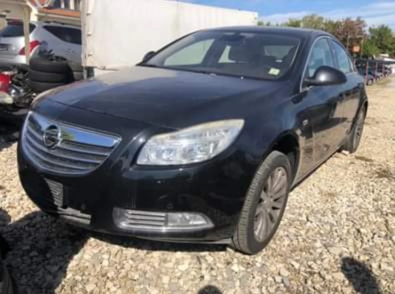 Opel Insignia, снимка 2 - Автомобили и джипове - 49458703