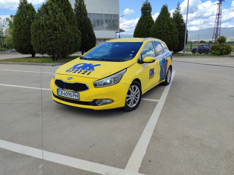 Kia Ceed, снимка 1 - Автомобили и джипове - 49530939