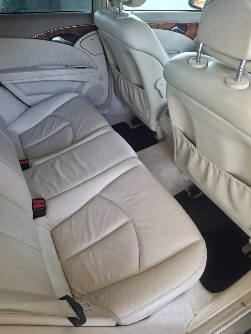 Mercedes-Benz E 240 Elegance, снимка 5 - Автомобили и джипове - 51147953