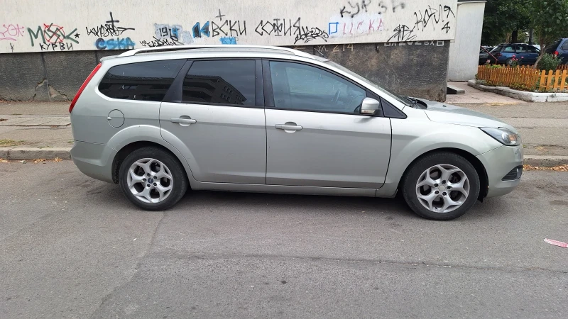 Ford Focus Benzin/LPG, снимка 2 - Автомобили и джипове - 51209059