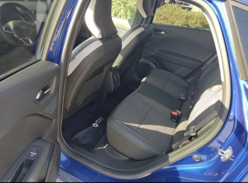 Renault Captur EURO 6-D, снимка 7 - Автомобили и джипове - 52833528