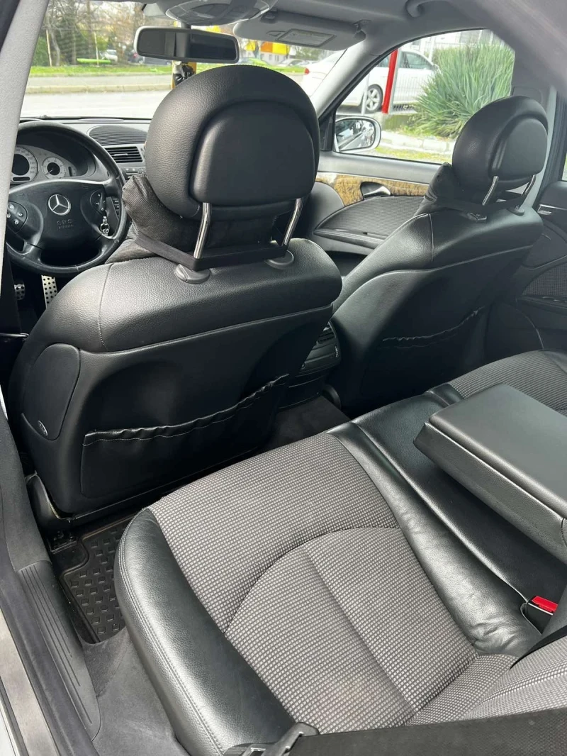 Mercedes-Benz E 320, снимка 10 - Автомобили и джипове - 52665646