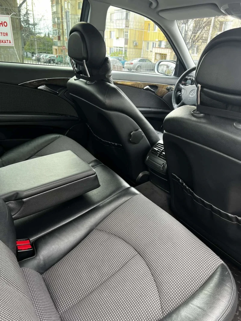 Mercedes-Benz E 320, снимка 9 - Автомобили и джипове - 52665646
