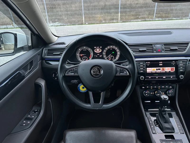 Skoda Superb Lauren&Klement 2.0TDI DSG 4x4 SWISS, снимка 8 - Автомобили и джипове - 52775805