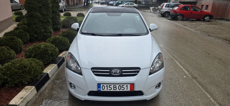Kia Ceed 2.0i, Navi, Кожа, снимка 6 - Автомобили и джипове - 53290649