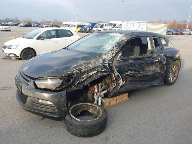 VW Scirocco 1.4 TSI 90 kW, снимка 8 - Автомобили и джипове - 49359741