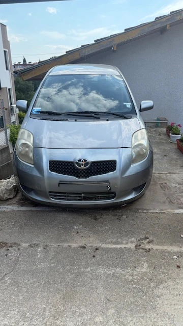 Toyota Yaris  - изображение 3