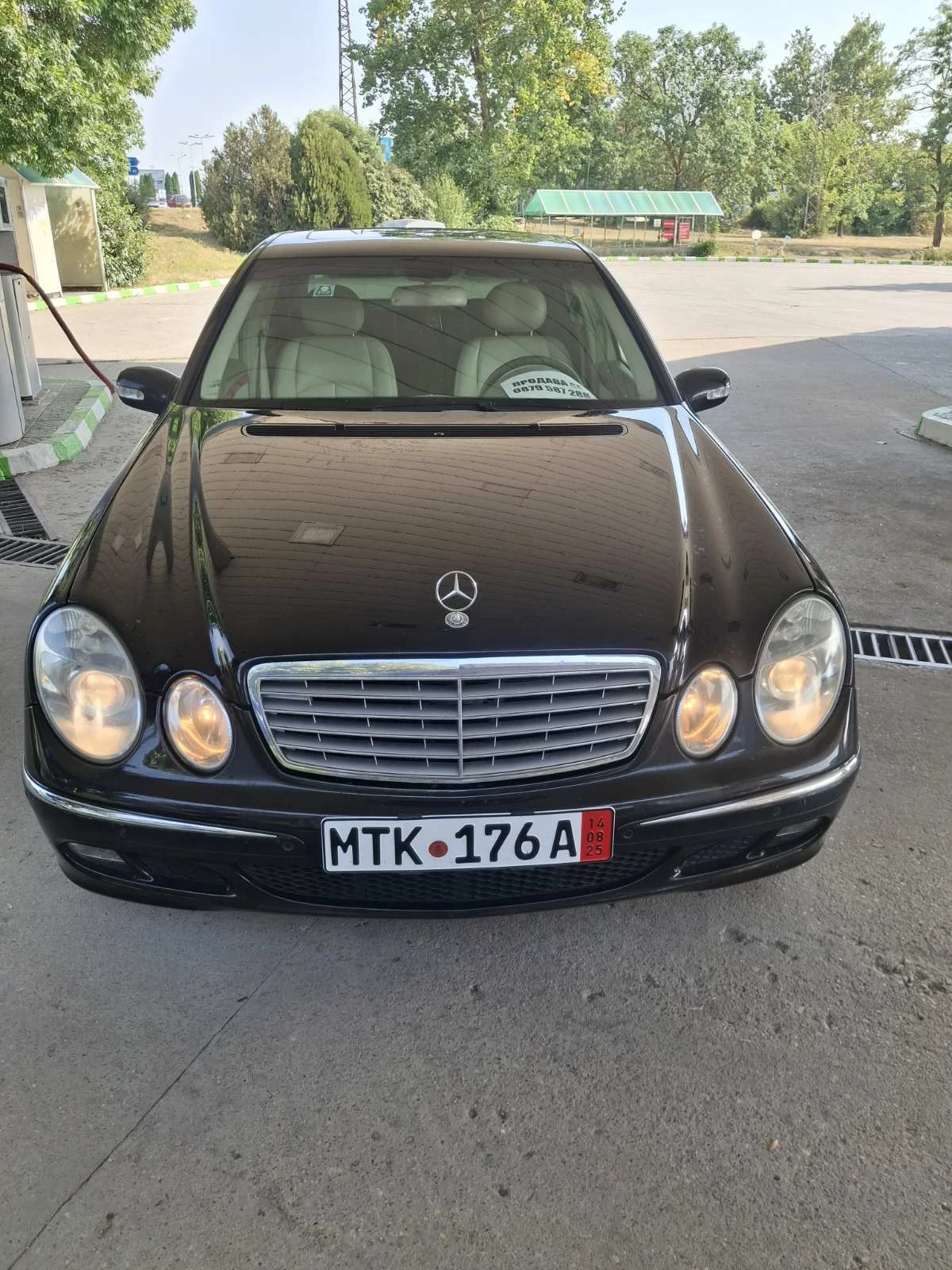 Mercedes-Benz E 240 Elegance, снимка 1