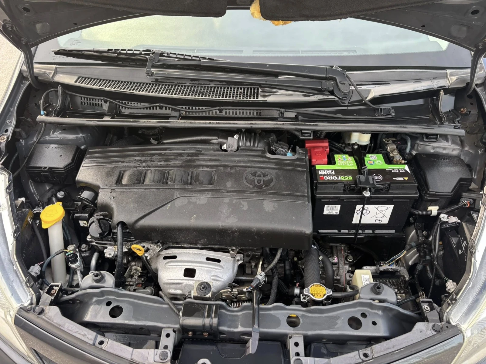 Toyota Yaris 1.3 БЕНЗИН EURO5 - изображение 10