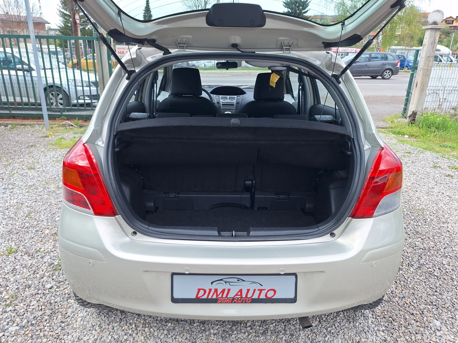Toyota Yaris 1.33 vvt-i 101ks face! - изображение 9
