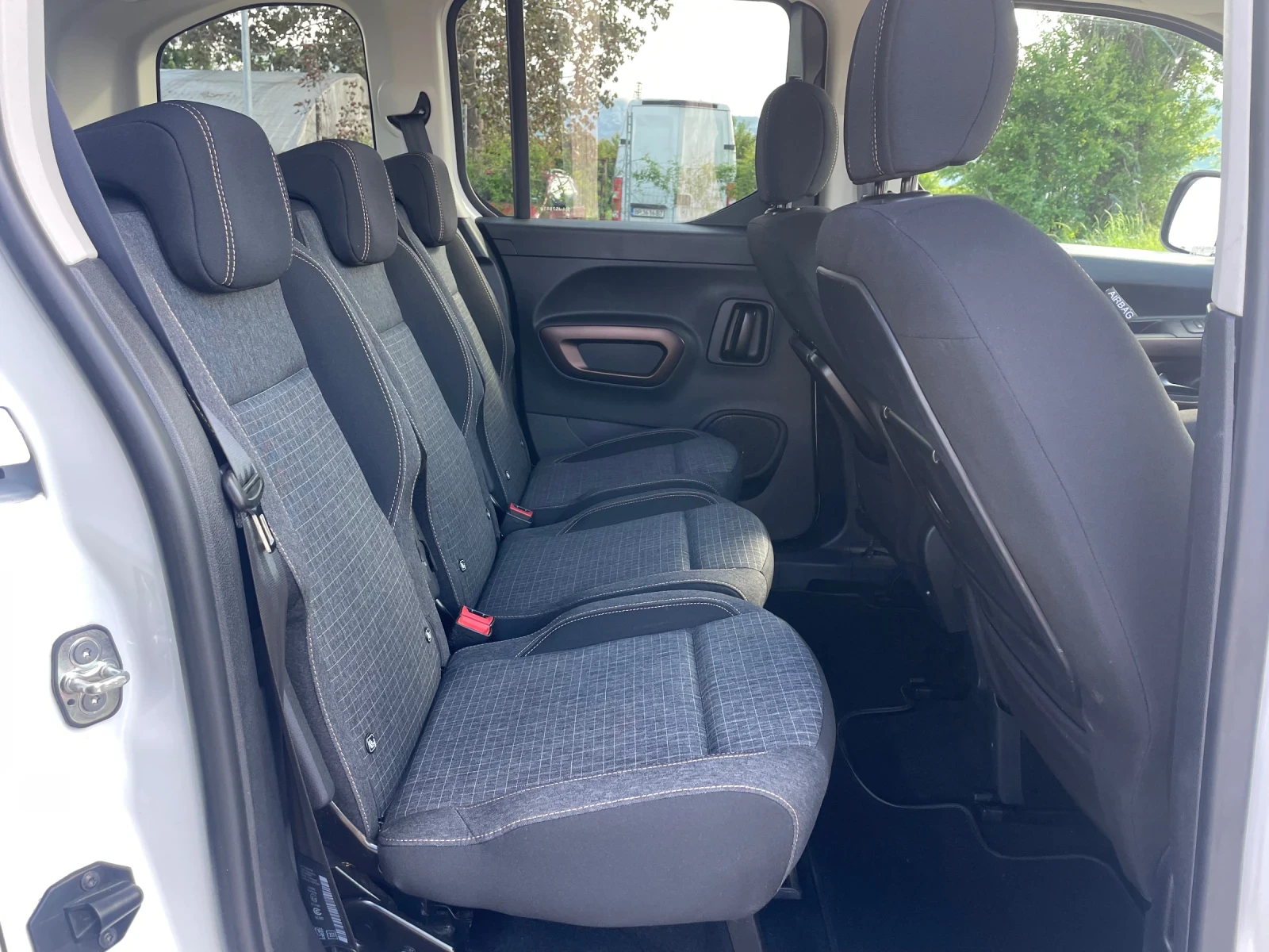 Peugeot Rifter 1.5TDI-GT-LINE-NAVI-KAMERA-ITALIA - изображение 9