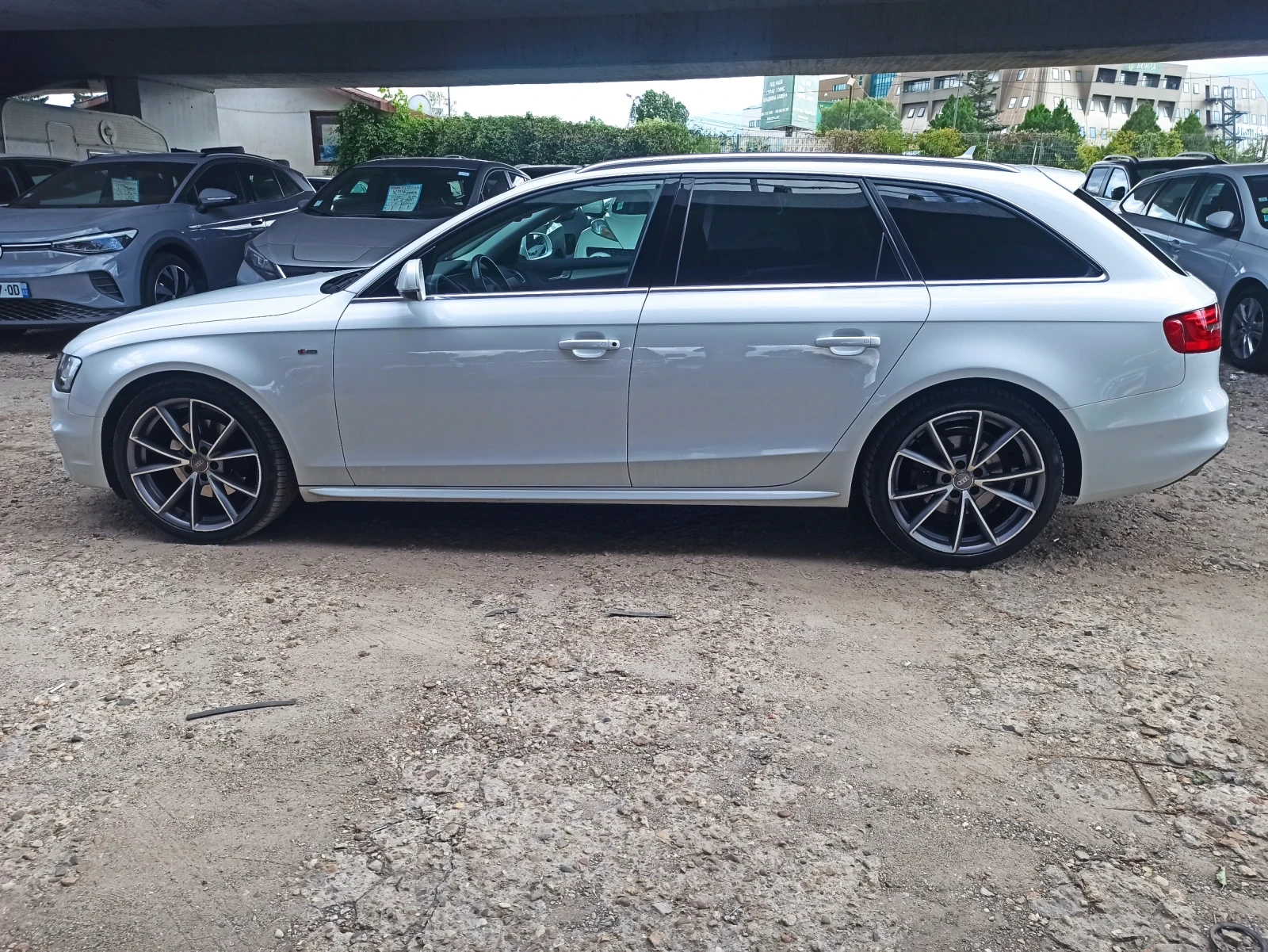 Audi A4 S-LINE, S-TRONIC, 190кс, QUATTRO  - изображение 2