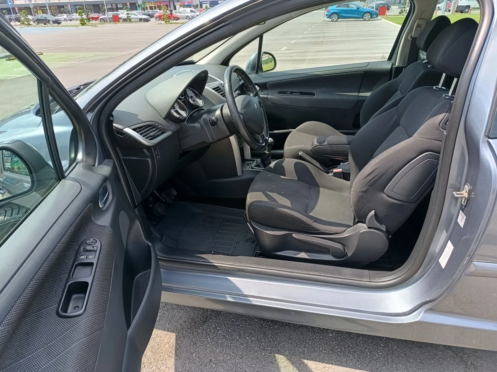 Peugeot 207 1.6 120 к.с - изображение 9