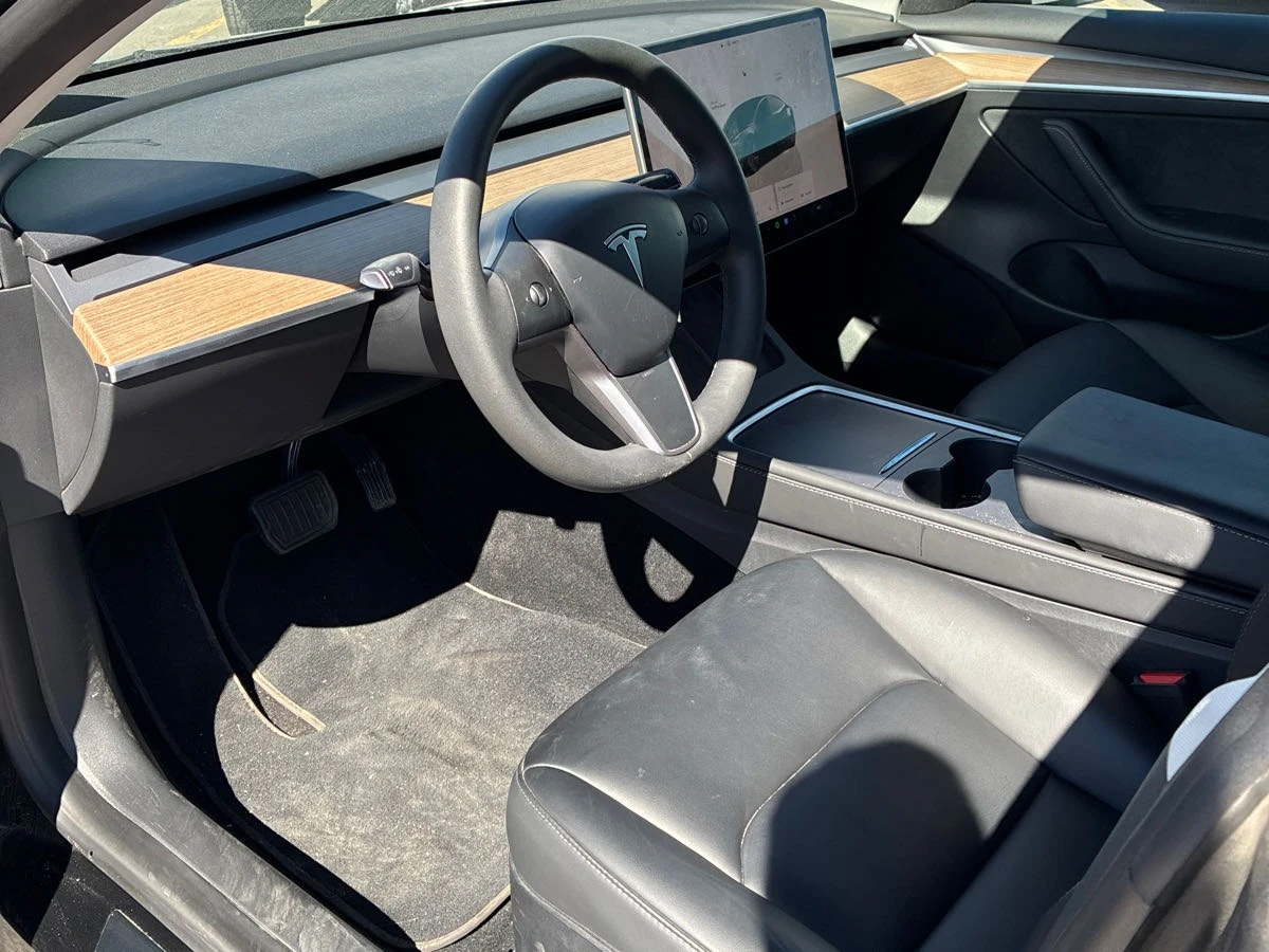 Tesla Model 3 * * DUAL MOTOR * * CARFAX * * АВТО КРЕДИТ * *  - изображение 6