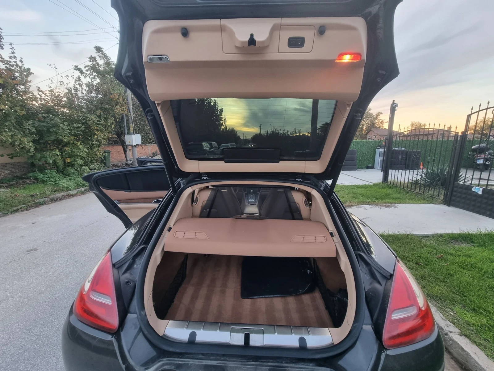 Porsche Panamera  - изображение 7