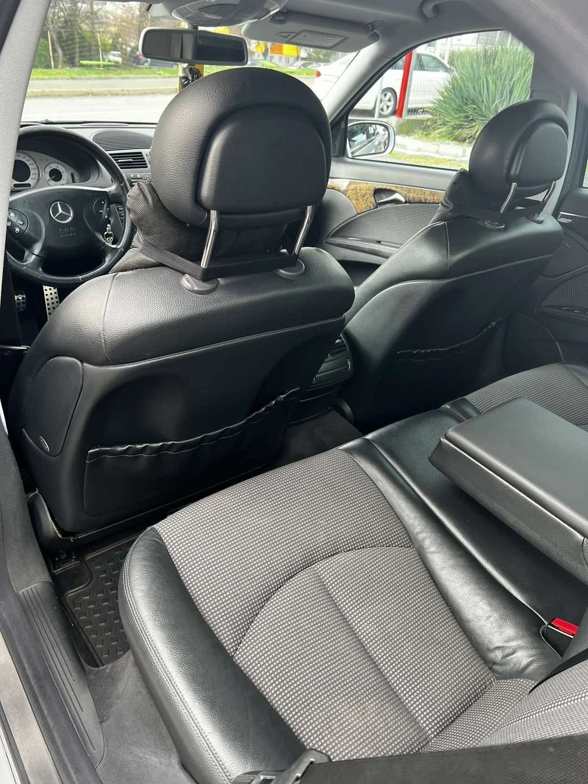 Mercedes-Benz E 320  - изображение 10