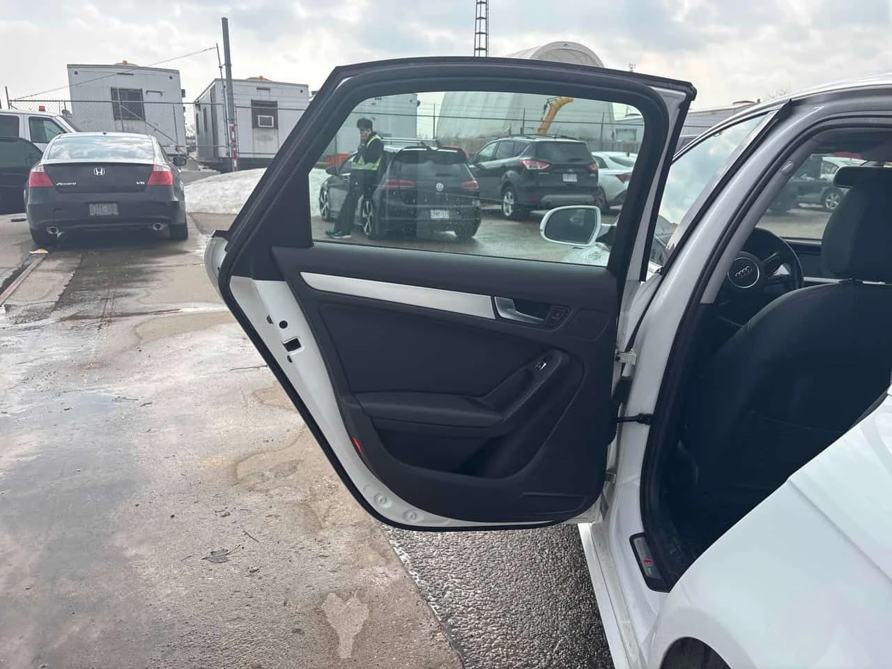 Audi A4 * Progressiv plus * CARFAX * ЦЕНА ДО БГ, снимка 16 - Автомобили и джипове - 53805474