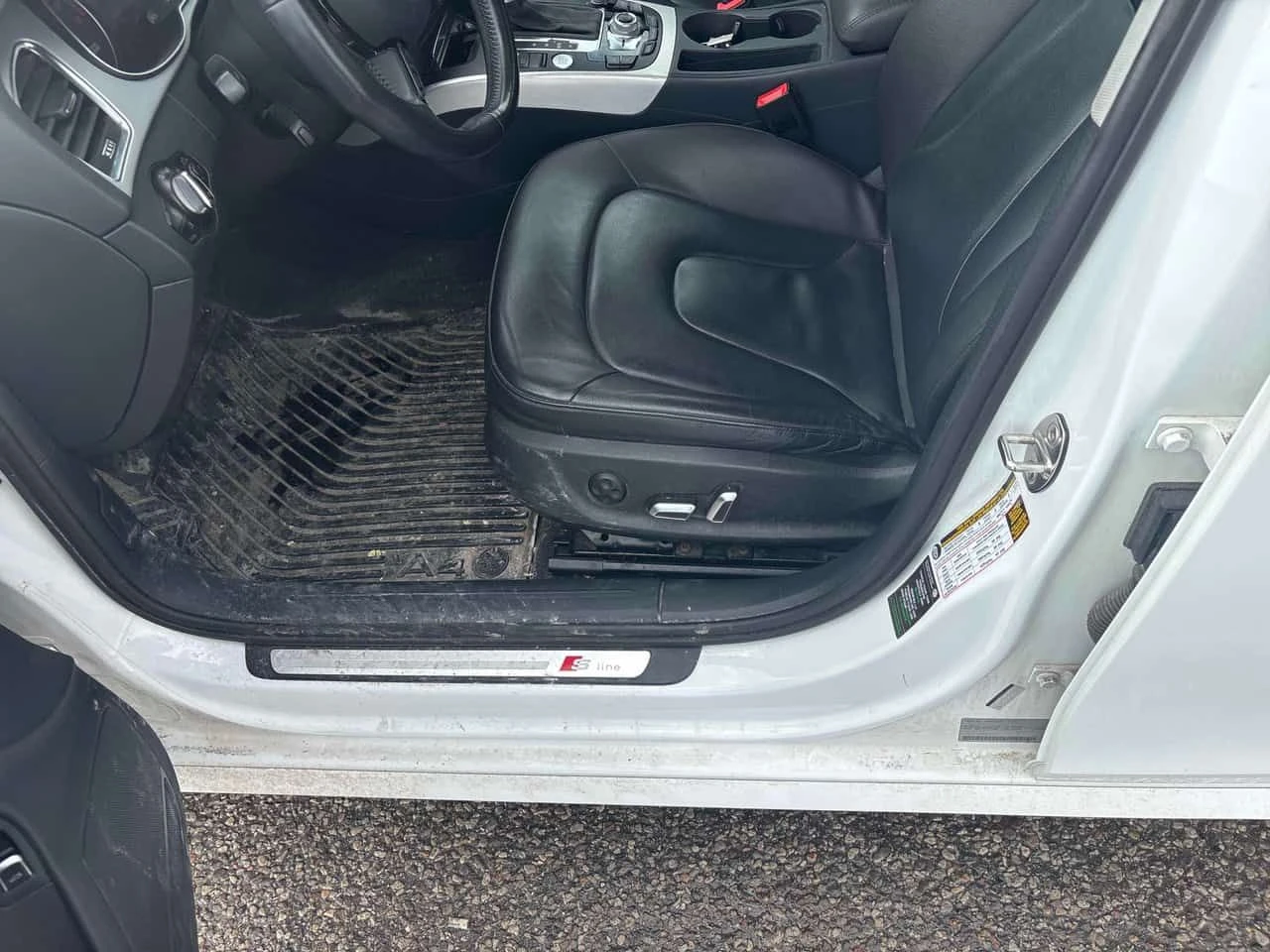 Audi A4 * Progressiv plus * CARFAX * ЦЕНА ДО БГ, снимка 12 - Автомобили и джипове - 53805474