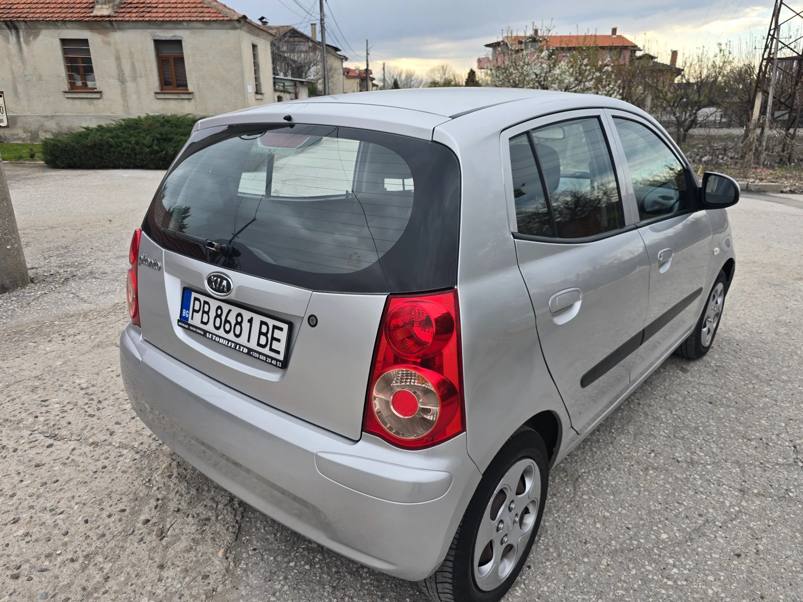 Kia Picanto, снимка 6 - Автомобили и джипове - 54150892