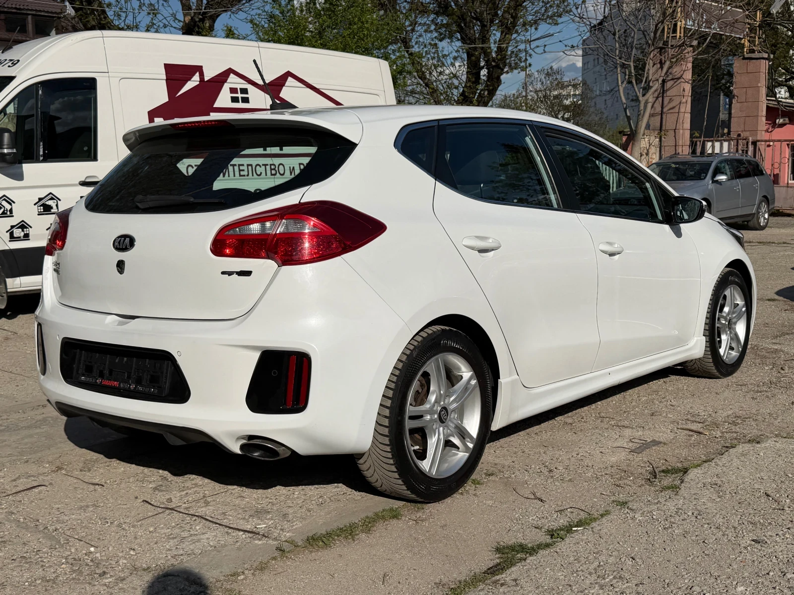 Kia Ceed GT, снимка 5 - Автомобили и джипове - 54557305