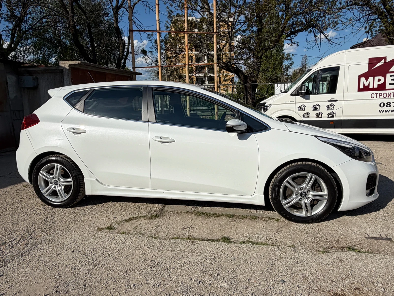 Kia Ceed GT, снимка 6 - Автомобили и джипове - 54557305