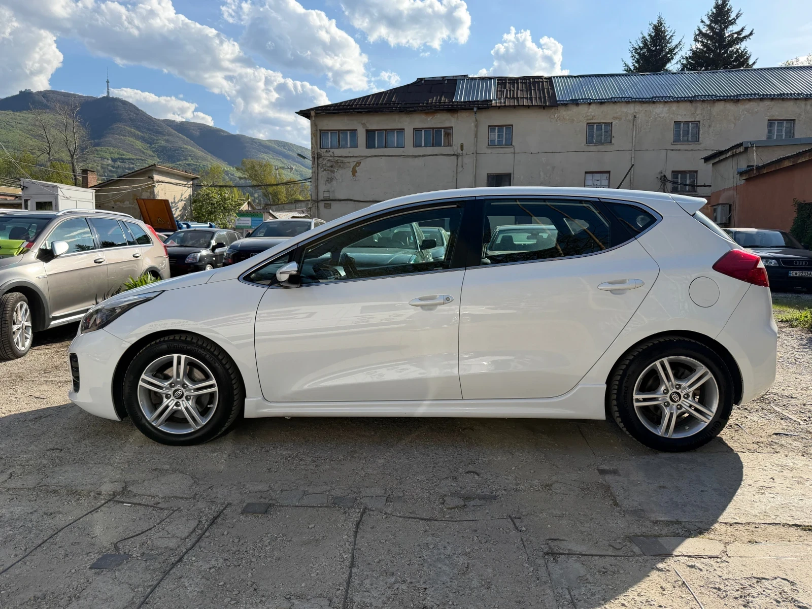 Kia Ceed GT, снимка 2 - Автомобили и джипове - 54557305
