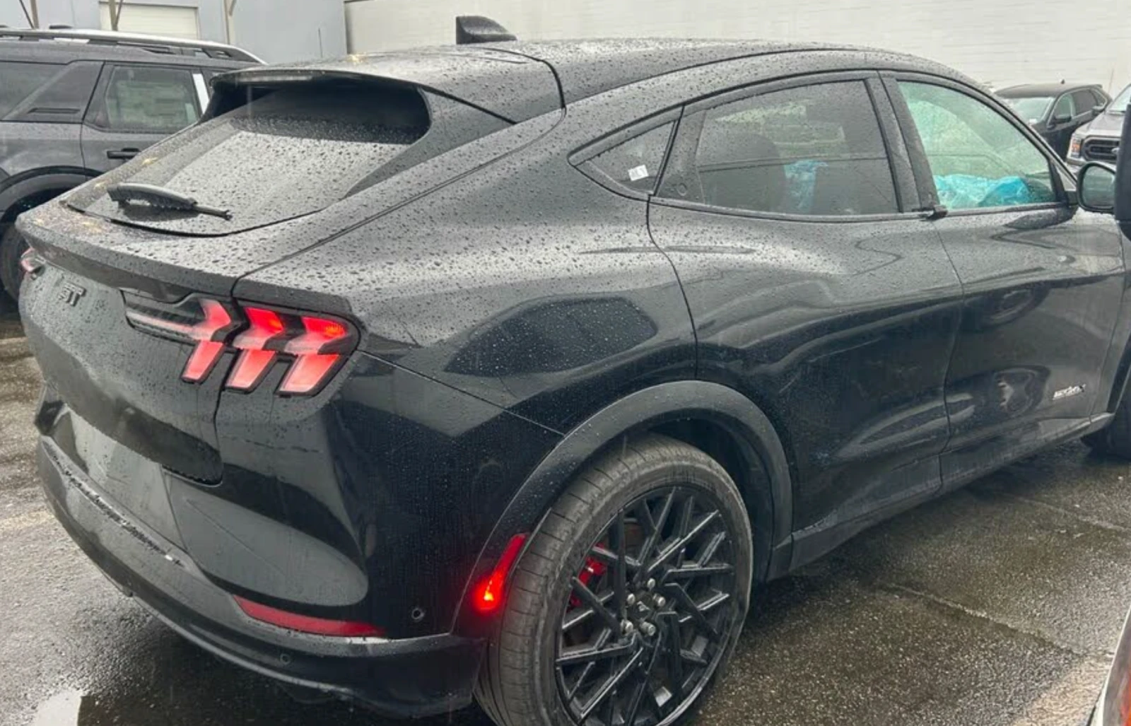 Ford Mustang Mach-E GT Performance Edition, снимка 9 - Автомобили и джипове - 54611049