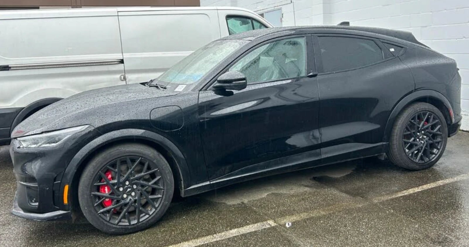 Ford Mustang Mach-E GT Performance Edition, снимка 4 - Автомобили и джипове - 54611049
